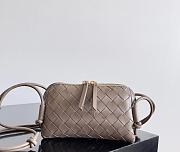 Fortok Bottega Veneta Concert Pouch Light Brown 18.5*11.5*8.5cm - 1