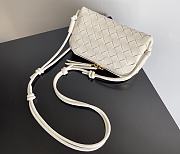 Fortok Bottega Veneta Concert Pouch Cream 18.5*11.5*8.5cm  - 2