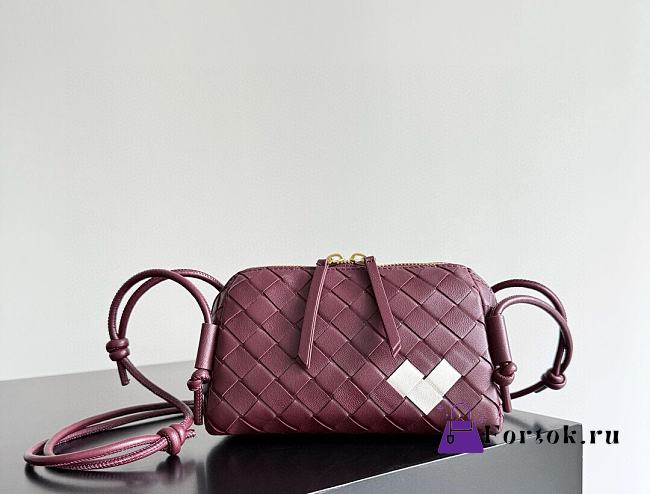 Fortok Bottega Veneta Concert Pouch Burgundy White Heart 18.5*11.5*8.5cm  - 1
