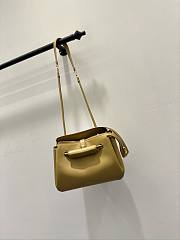 Fortok Loewe Madrid bag in calfskin Mini Bag Yellow 23.5 x 10 x 19 cm - 3