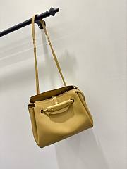 Fortok Loewe Madrid bag in calfskin Small Bag Yellow 29 x 11 x 23 cm  - 5