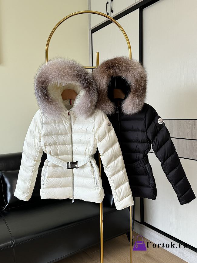 Fortok Moncler puffer jackets sfur-trimmed hood White/ Black - 1