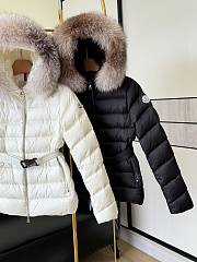 Fortok Moncler puffer jackets sfur-trimmed hood White/ Black - 6