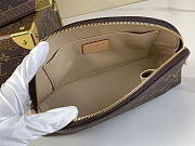 Fortok Louis Vuitton Cosmetic Pouch MM M46579 24 x 17 x 6 cm - 2