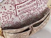 Fortok Louis Vuitton Escape Meowgram canvas shoulder bag 21 x 7 x 30 cm - 2