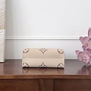 Fortok Louis Vuitton OnTheGo tote bag Beige 35x27x14cm - 4