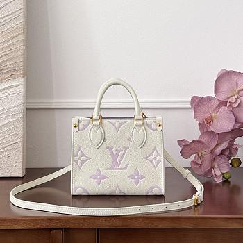 Fortok Louis Vuitton OnTheGo White Purple 18x15x8.5cm 