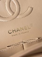 Fortok Chanel Flap Bag Beige Caviar Gold Hardware 14.5x23x6cm - 2