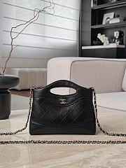 Fortok Chanel 31 Nano bag in black calfskin leather 17.5x20.5x3.5cm - 1