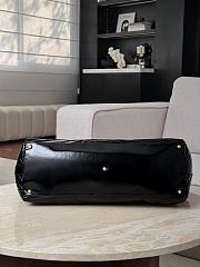 Fortok Chanel Rock and Chain bowler bag in black patent vinyl 56x26x16cm - 2