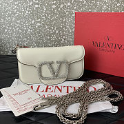 Fortok Valentino Garavani Small Locò Crystal-Embellished Leather Handle Bag White 20x11x5cm - 3