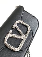 Fortok Valentino Garavani Small Locò Crystal-Embellished Leather Handle Bag Black 20x11x5cm  - 2