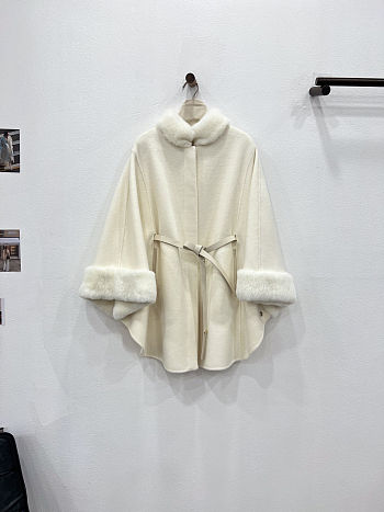 Fortok Loro Piana Salzburg Cape With detachable collar and cuffs in fur Natural Melange