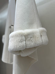 Fortok Loro Piana Salzburg Cape With detachable collar and cuffs in fur Shea Butter - 5