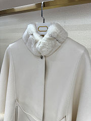 Fortok Loro Piana Salzburg Cape With detachable collar and cuffs in fur Shea Butter - 2