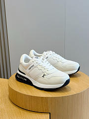 Fortok Louis Vuitton Run Away sneaker in white - 4
