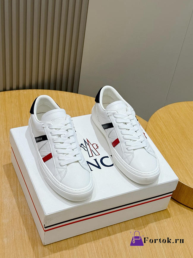Fortok Moncler New Monaco leather sneakers with a tricolor side stripe white - 1