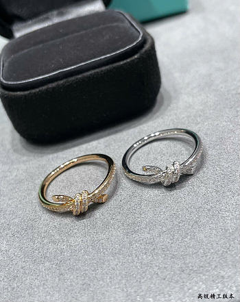 Fortok Tiffany & Co Knot with Diamonds Ring Gold/ Silver 