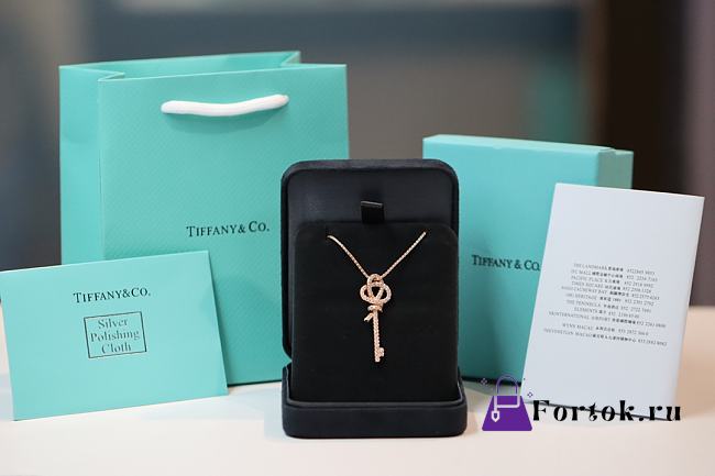 Fortok Tiffany & Co Knot Large Key Pendant in Diamonds Necklace Rose Gold - 1