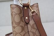 Fortok Coach Mollie Bucket Bag 22 In Signature Canvas Maple 20*22cm - 5