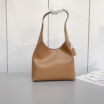 Fortok Coach Brooklyn Shoulder Bag 28 Brass/Honey Brown 28-28-8cm