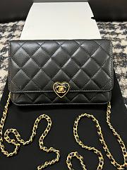 Fortok Chanel Heart Wallet on Chain in black lambskin 19cm - 1