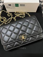 Fortok Chanel Heart Wallet on Chain in black lambskin 19cm - 6