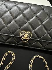 Fortok Chanel Heart Wallet on Chain in black lambskin 19cm - 5