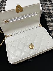 Fortok Chanel Heart Wallet on Chain in White lambskin 19cm - 3