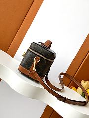 Fortok Celine Mini Vanity Case in Triomphe Canvas and Calfskin Brown 18*12*18cm - 6