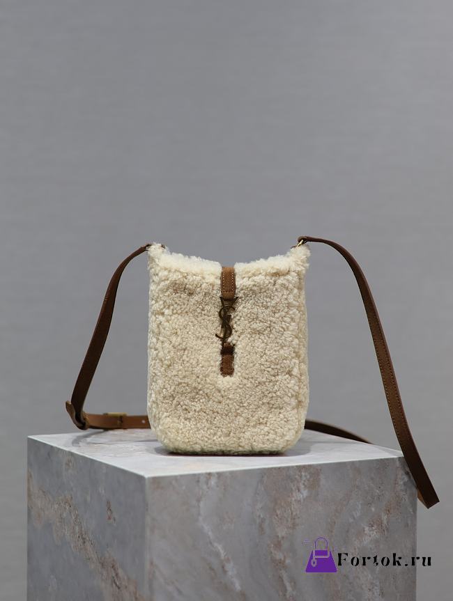 Fortok Saint Laurent Natural Beige Dark Cigar Shearling Mini Le 5 A 7 Vertical Bag 18×3.5×3.5cm - 1