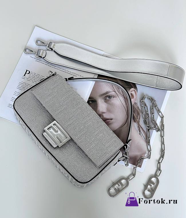 Fortok Fendi Baguette Silver Rhinestone Embellished Shoulder Bag 27x6x15cm - 1