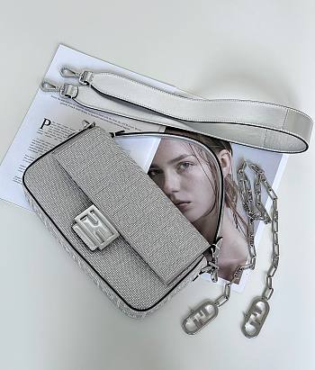 Fortok Fendi Baguette Silver Rhinestone Embellished Shoulder Bag 27x6x15cm