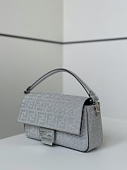 Fortok Fendi Baguette Silver Rhinestone Embellished Shoulder Bag 27x6x15cm - 2