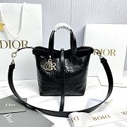 Fortok Dior Micro Dior Toujours Vertical Tote Bag Black Crinkled Calfskin And Fur 16 x 18 x 12m - 1