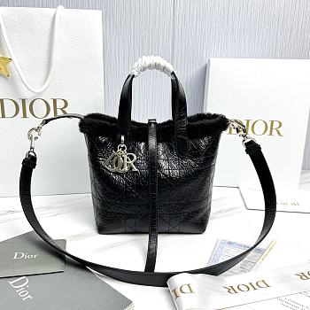 Fortok Dior Micro Dior Toujours Vertical Tote Bag Black Crinkled Calfskin And Fur 16 x 18 x 12m