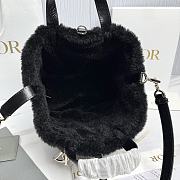 Fortok Dior Mini Dior Toujours Vertical Tote Bag Black Crinkled Calfskin And Fur 20 x 22 x 18.5cm - 2