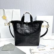 Fortok Dior Mini Dior Toujours Vertical Tote Bag Black Crinkled Calfskin And Fur 20 x 22 x 18.5cm - 6
