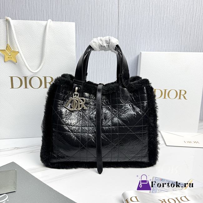 Fortok Dior Toujours bag Black With Fur 28.5*19*21cm - 1