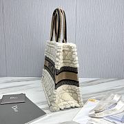 Fortok Dior Book Tote bag White Fur Brown 36.5×28 x16cm - 3