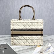 Fortok Dior Book Tote bag White Fur Brown 36.5×28 x16cm - 6