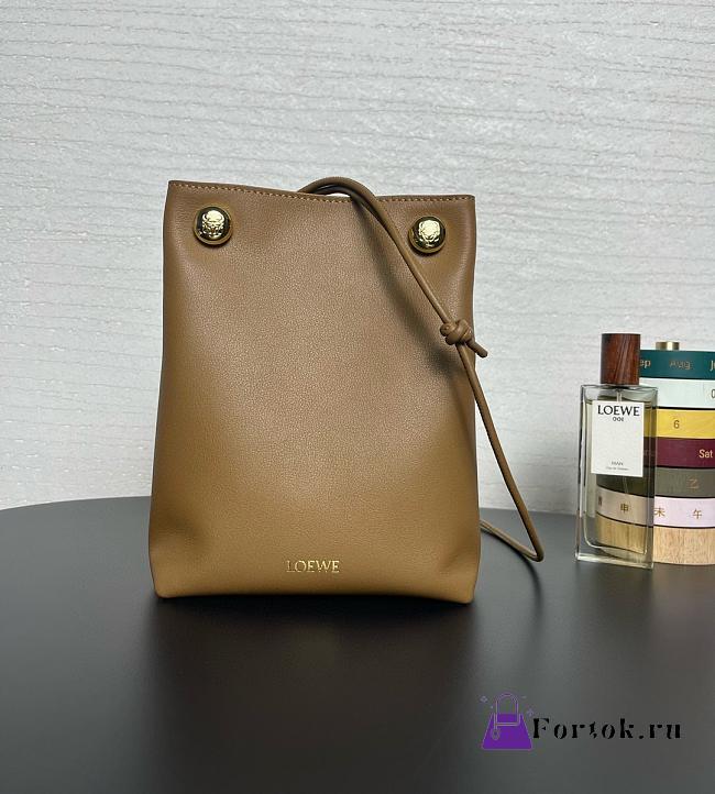 Fortok Loewe Pebble Soft Leather Pouch Brown 21.5*17*7cm  - 1