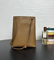 Fortok Loewe Pebble Soft Leather Pouch Brown 21.5*17*7cm  - 2