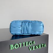 Fortok Bottega Veneta Arco Tote Maxi Intrecciato Pleated Leather Blue 20*7*13cm  - 2