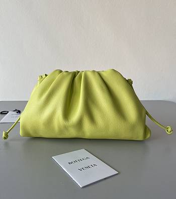 Fortok Bottega Veneta The Mini Pouch in Neon Yellow-Green 23*13*5cm