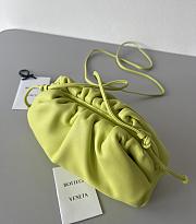 Fortok Bottega Veneta The Mini Pouch in Neon Yellow-Green 23*13*5cm - 3