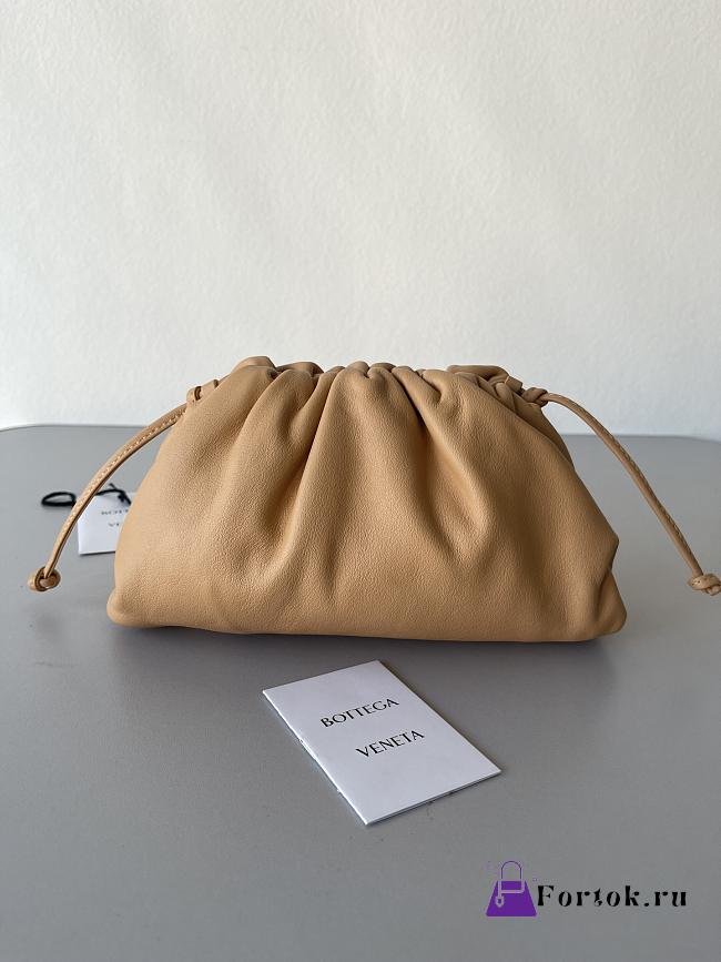 Fortok Bottega Veneta The Mini Pouch in Brown 23*13*5cm - 1