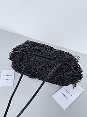 Fortok Bottega Veneta The Sponge Pouch clutch bag Black 22*12*7cm - 4