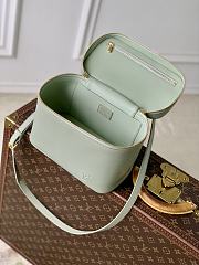 Fortok Louis Vuitton Nice Nano Cosmetic Bag Pale Mint Green Epi leather 24 x 14 x 17cm - 6