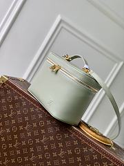 Fortok Louis Vuitton Nice Nano Cosmetic Bag Pale Mint Green Epi leather 24 x 14 x 17cm - 3